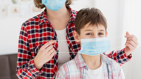 Uso de mascarillas tapabocas en niños